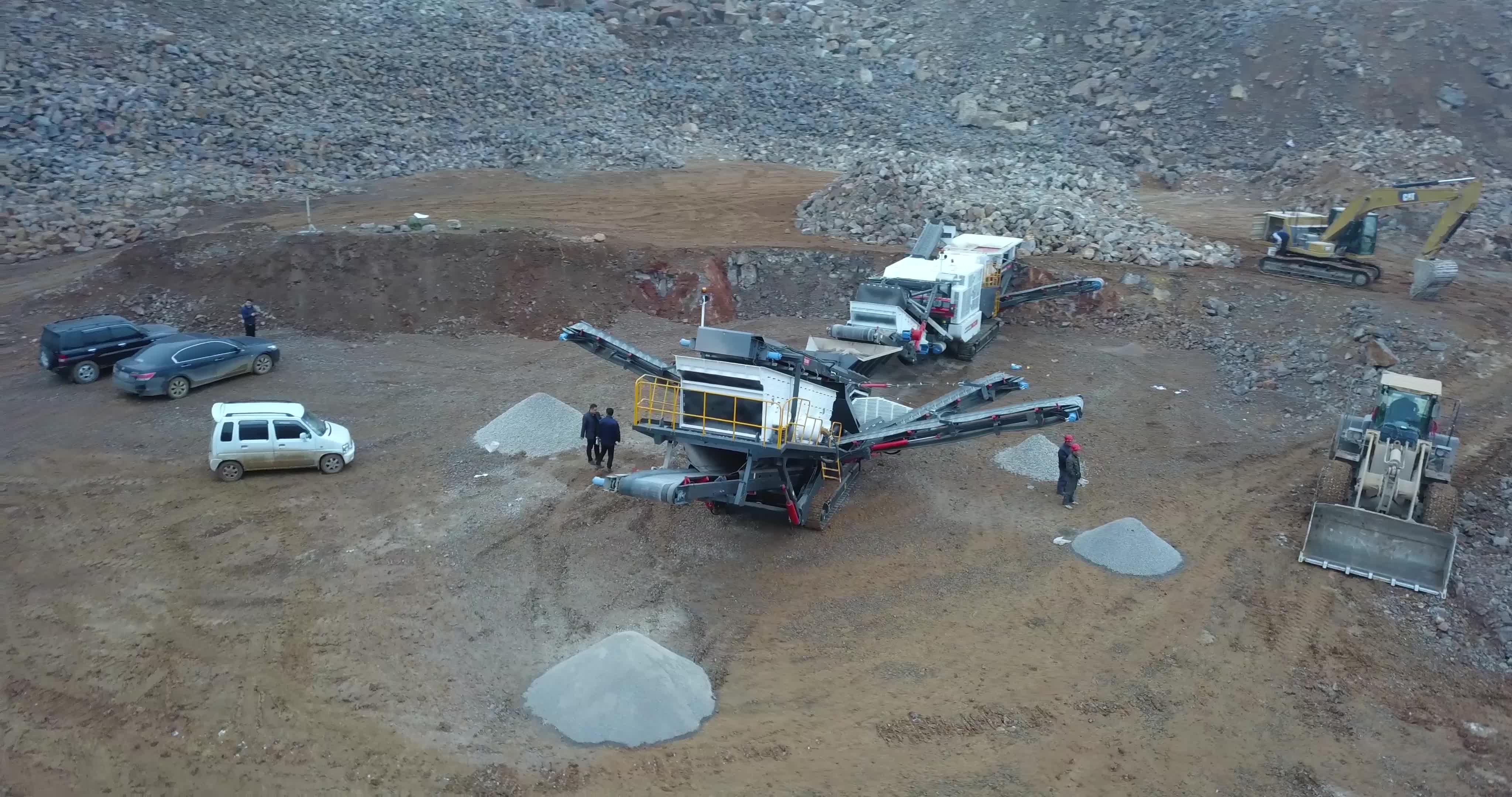 建筑垃圾破碎機械,移動破碎站邁科路重工